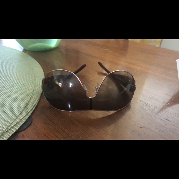 Versace sunglasses - Picture 3 of 5